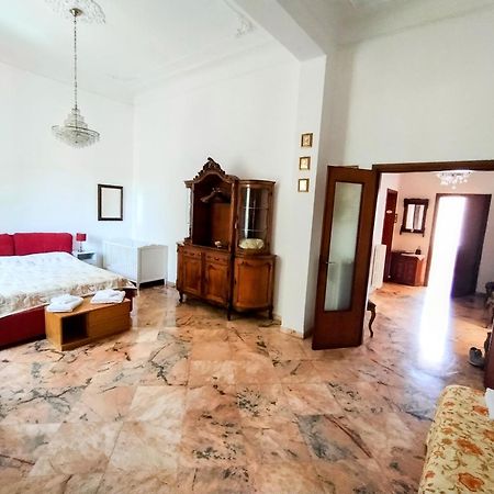 Gabry'S Home Three-Bedroom Big Apartment Near City Center & Train Station To Pisa And Florence & Ferries To Sardegna Corsica Livorno Zewnętrze zdjęcie